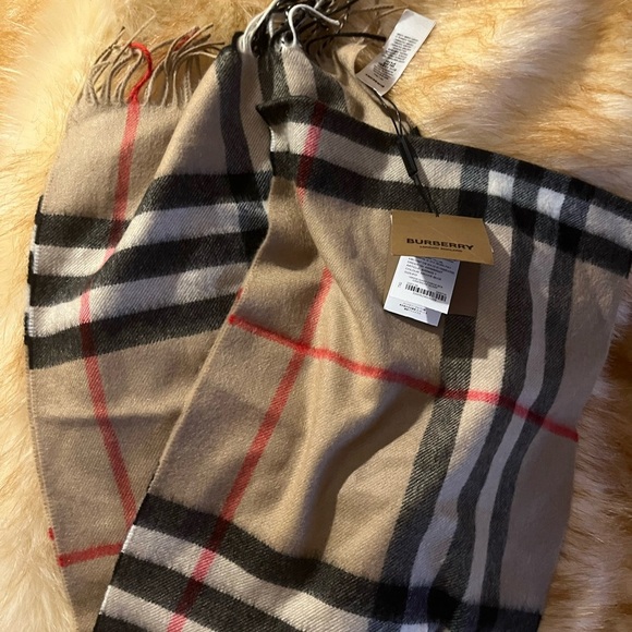 Burberry Nova Giant Check 100% Cashmere Nova Plaid Scarf 168x30cm Archiv… - Picture 7 of 8
